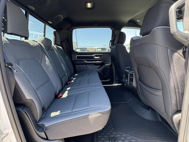 2025 Ram 1500 Big Horn Crew Cab 4x4 5'7" Box
