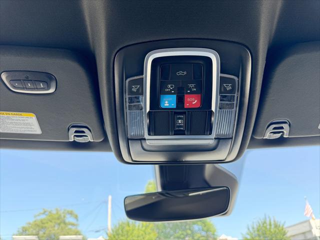 2025 Ram 1500 Big Horn Crew Cab 4x4 5'7" Box