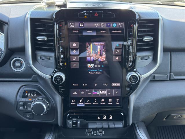 2025 Ram 1500 Big Horn Crew Cab 4x4 5'7" Box