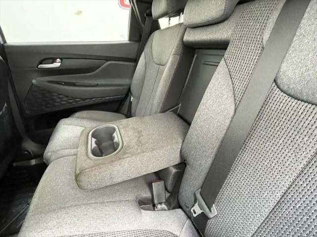 2022 Hyundai Santa Fe SE