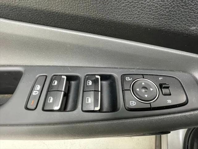 2022 Hyundai Santa Fe SE