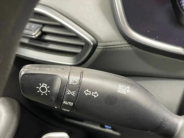 2022 Hyundai Santa Fe SE