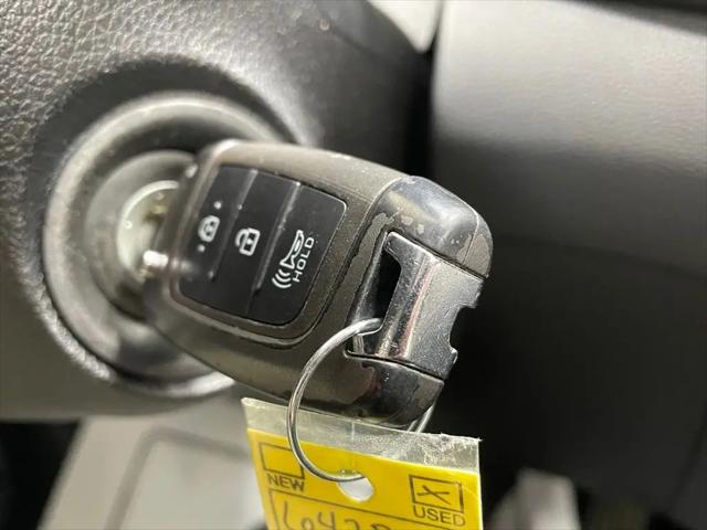 2022 Hyundai Santa Fe SE