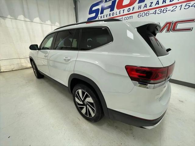 2025 Volkswagen Atlas 2.0T SE w/Technology