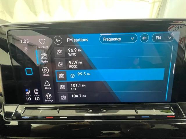 2025 Volkswagen Atlas 2.0T SE w/Technology