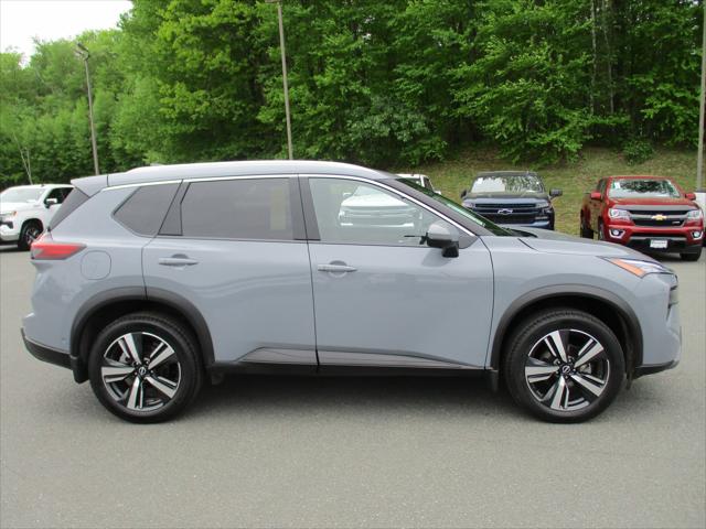 2025 Nissan Rogue SL Intelligent AWD