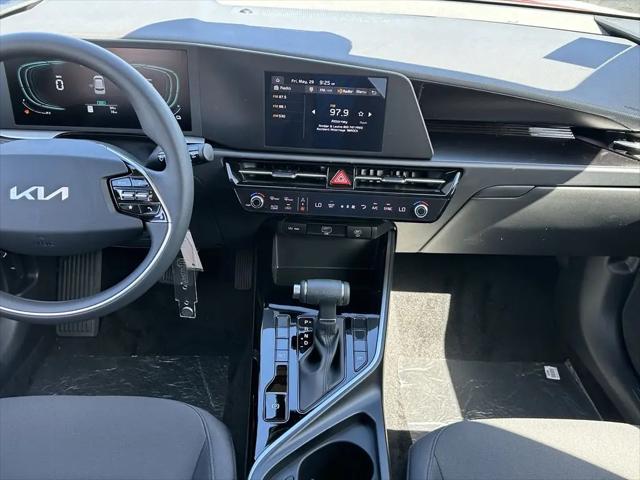 2026 Kia Niro LX