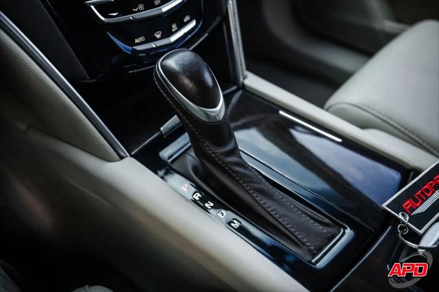 2014 Cadillac XTS Standard