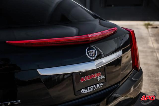 2014 Cadillac XTS Standard