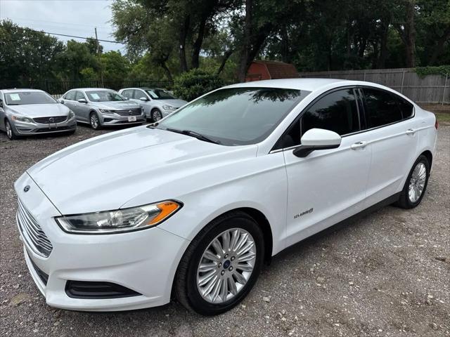 2015 Ford Fusion Hybrid S
