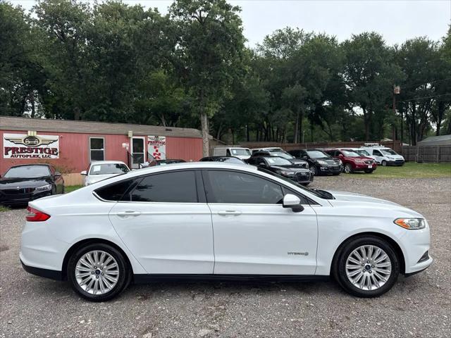 2015 Ford Fusion Hybrid S