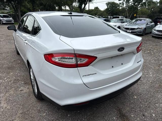 2015 Ford Fusion Hybrid S