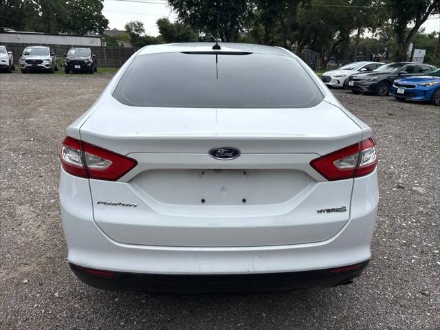 2015 Ford Fusion Hybrid S