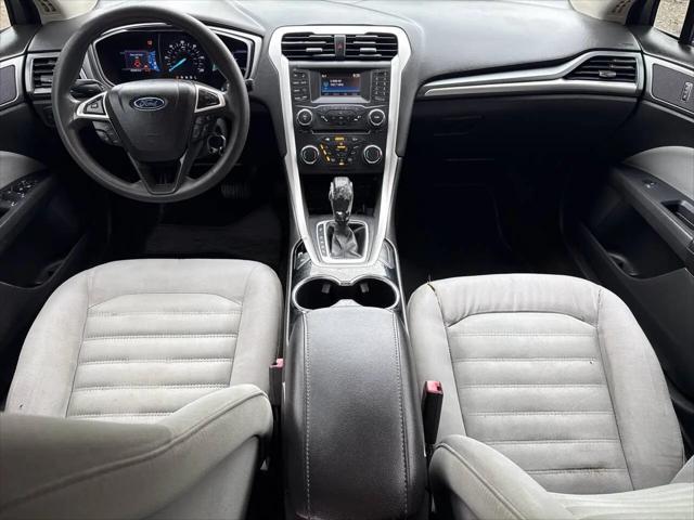 2015 Ford Fusion Hybrid S