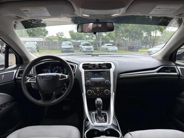 2015 Ford Fusion Hybrid S