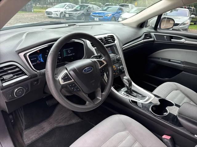 2015 Ford Fusion Hybrid S