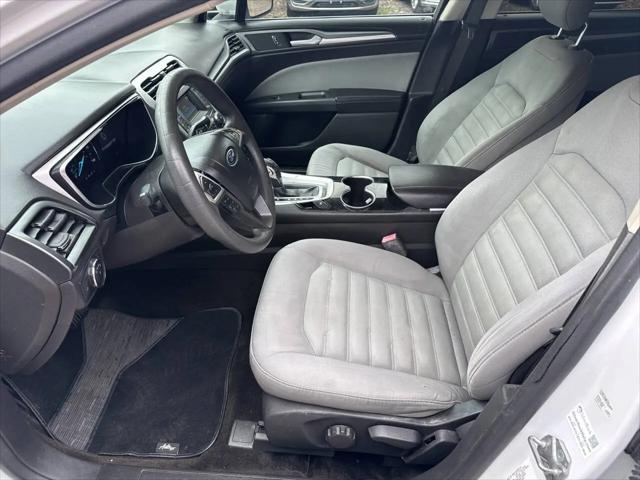 2015 Ford Fusion Hybrid S