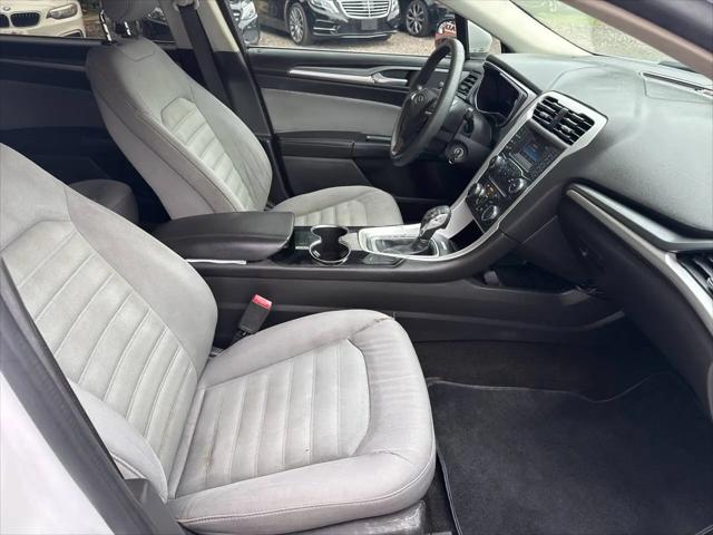 2015 Ford Fusion Hybrid S