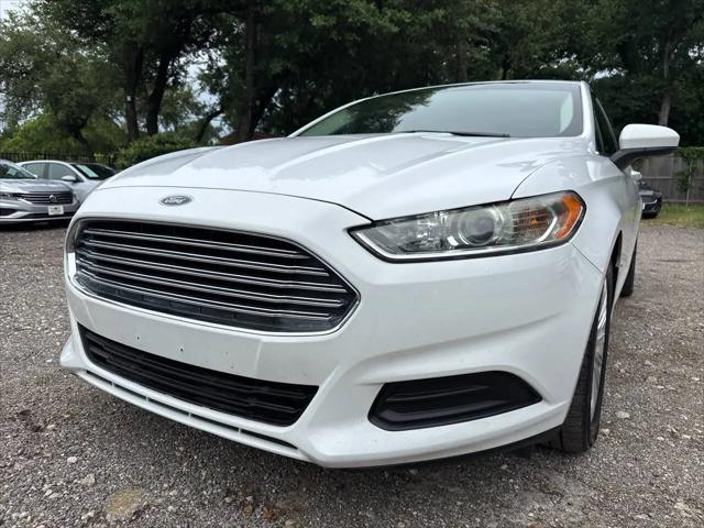 2015 Ford Fusion Hybrid S