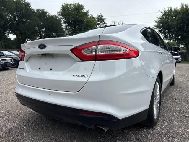 2015 Ford Fusion Hybrid S