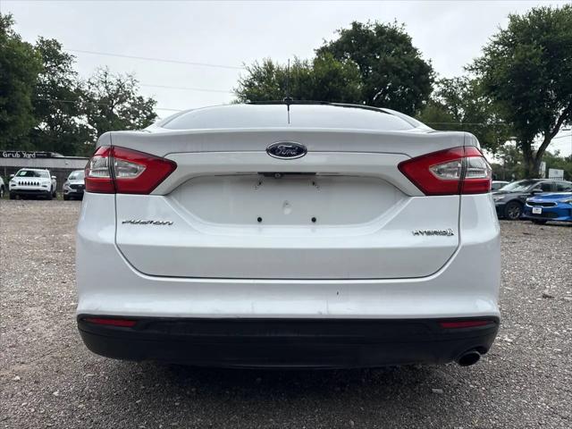 2015 Ford Fusion Hybrid S