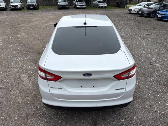 2015 Ford Fusion Hybrid S