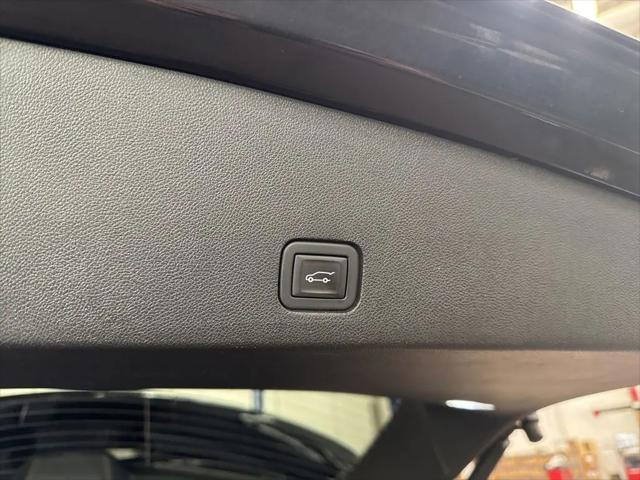 2023 Cadillac XT6 AWD Sport