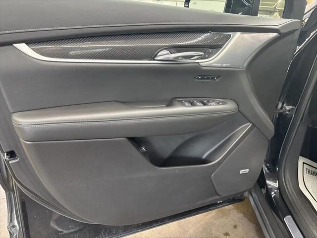 2023 Cadillac XT6 AWD Sport