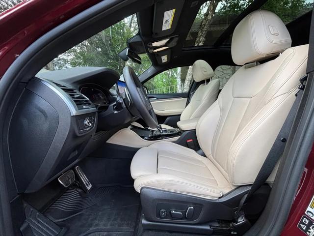 2025 BMW X4 xDrive30i
