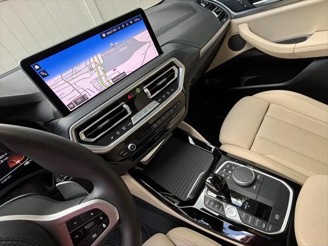 2025 BMW X4 xDrive30i