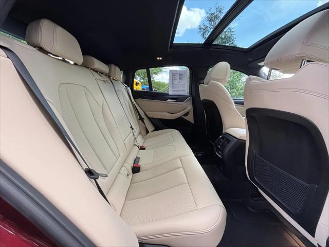 2025 BMW X4 xDrive30i