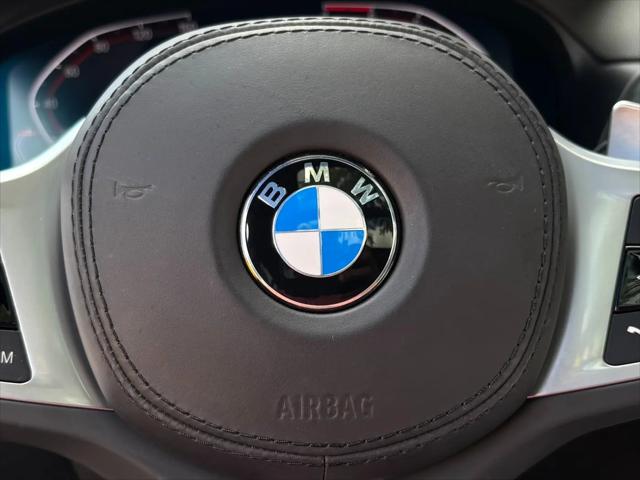 2025 BMW X4 xDrive30i