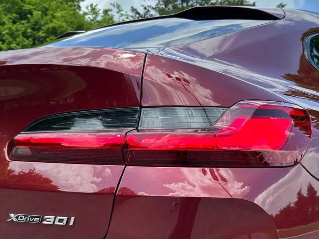 2025 BMW X4 xDrive30i