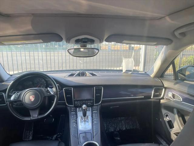 2014 Porsche Panamera 2