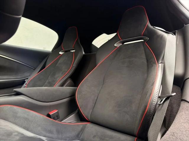 2023 McLaren Artura Performance