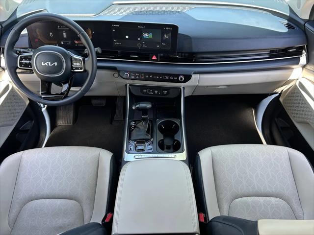 2025 Kia Carnival MPV EX