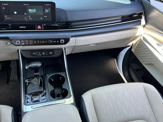 2025 Kia Carnival MPV EX
