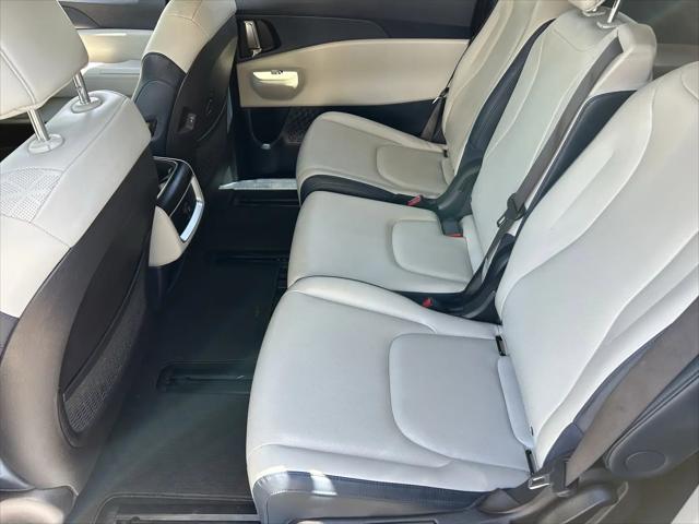 2025 Kia Carnival MPV EX