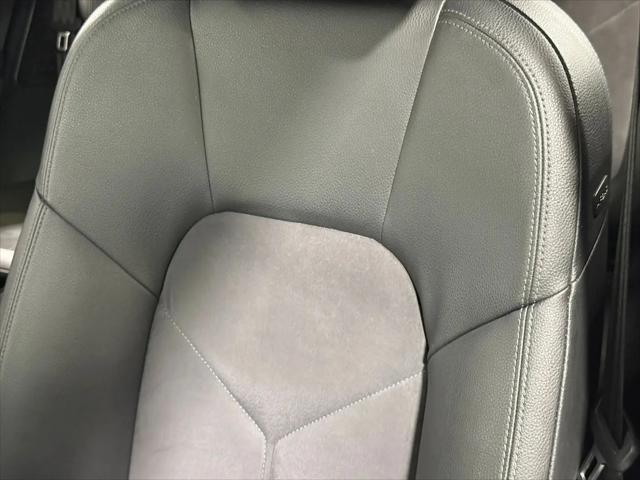 2020 Porsche Macan Macan