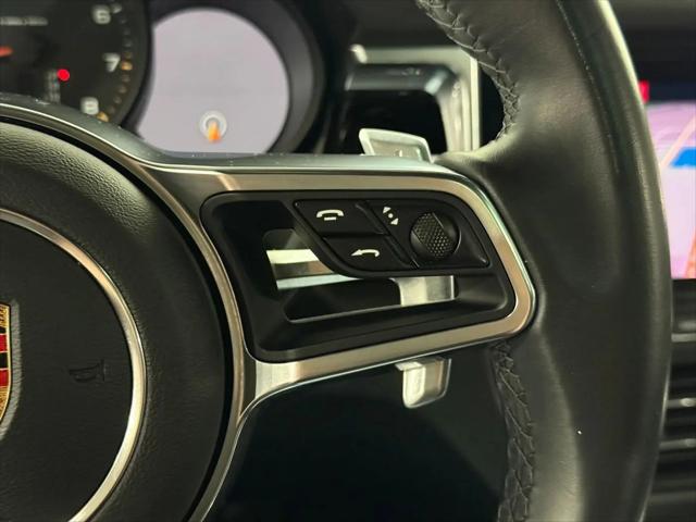 2020 Porsche Macan Macan
