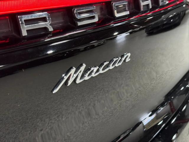 2020 Porsche Macan Macan