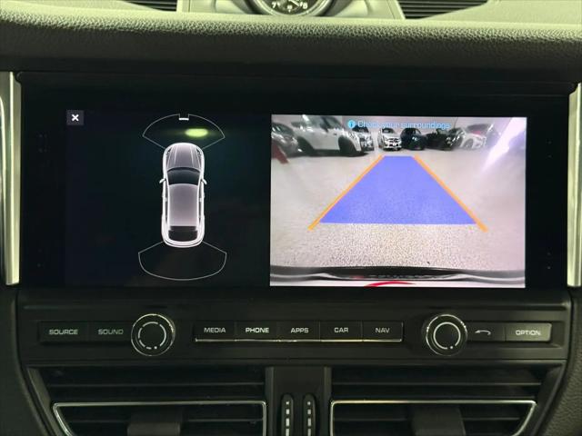 2020 Porsche Macan Macan