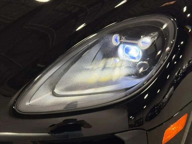 2020 Porsche Macan Macan