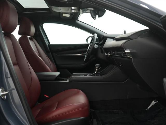 2025 Mazda Mazda3 2.5 S Carbon Edition