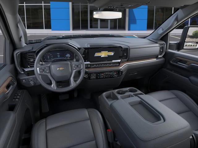 2026 Chevrolet Silverado 2500HD Crew Cab, Standard Bed, LT, 4WD