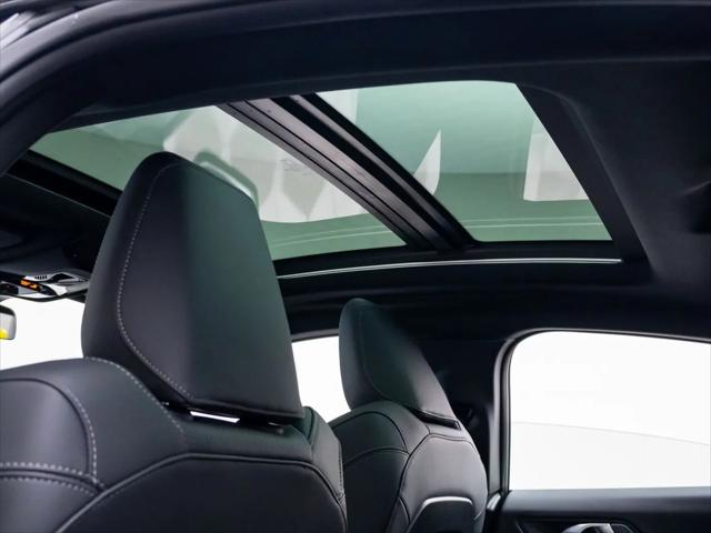 2026 BMW Coupe xDrive