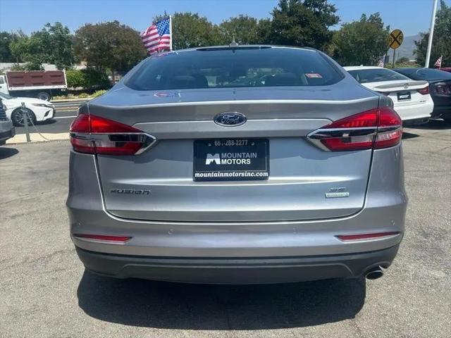 2020 Ford Fusion SE