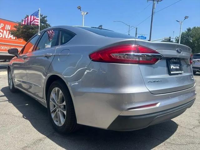 2020 Ford Fusion SE