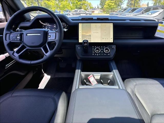 2026 Land Rover Defender P400 X-Dynamic SE