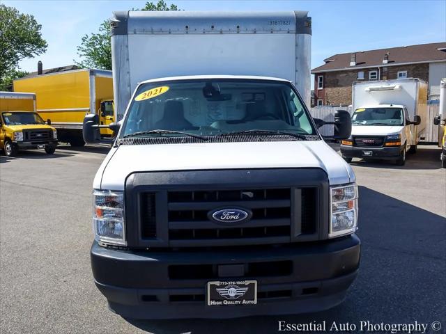 2021 Ford E-350 Cutaway Base